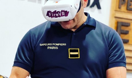 Formation manipulation extincteur en réalité virtuelle sur Paris La Défense 