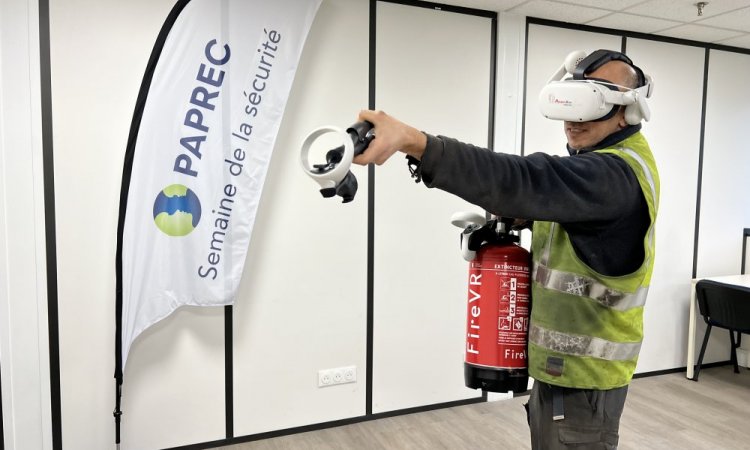 utilisation d'un extincteur en formation incendie - réalité virtuelle