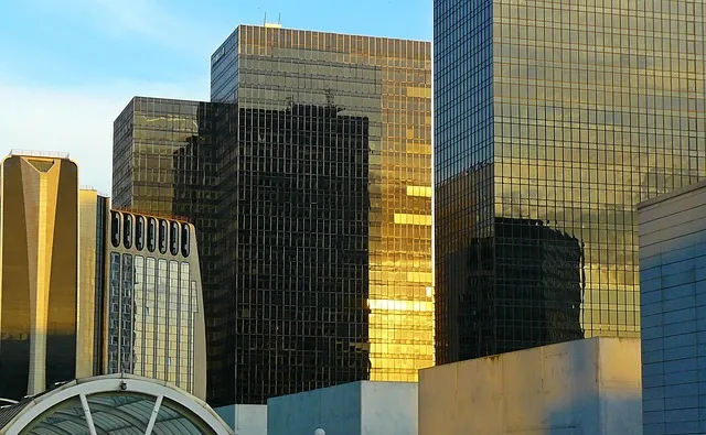 Personnel local de sécurité incendie dans un immeuble de grande hauteur IGH - Paris La Défense, Paris La Défense, PREVENTIRISK