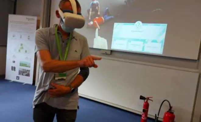 Immersion dans une situation d'accident à 360° en réalité virtuelle, Paris La Défense, PREVENTIRISK