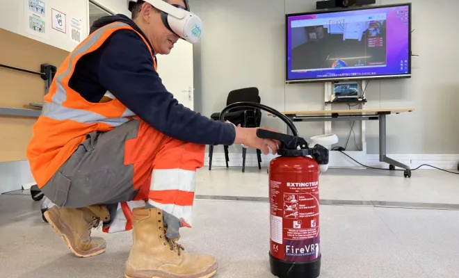 Formation Manipulation Extincteurs - réalité augmentée, Paris La Défense, PREVENTIRISK